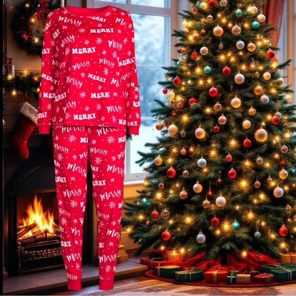 Holiday Time Size M (8-10) Red/White Velour Merry Christmas 2-Piece Pajama Set